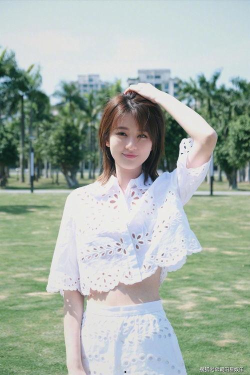 小涵娱乐吃瓜,揭秘娱乐圈最新吃瓜事件，带你领略明星幕后故事